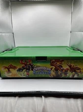 Skylander Swap Force  Storage Box Green Action Figure Hard Plastic Carrying Case