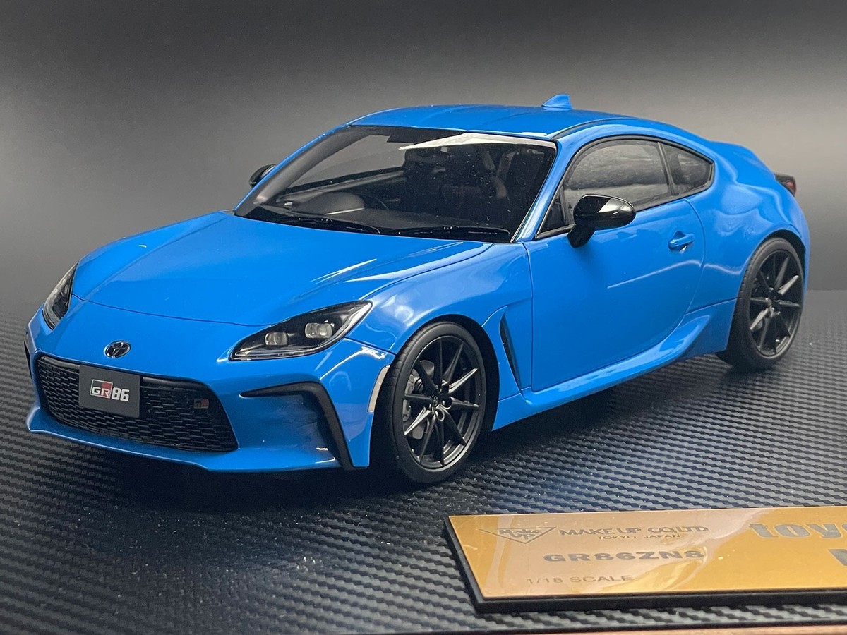 Kusaka Engineering / MAKE UP Co, Ltd. 1/18 SCALE TOYOTA GR86