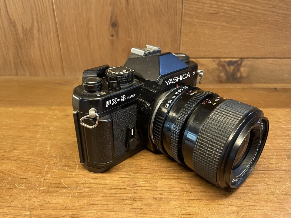 *Near Mint ++* Yashica FX-3 Super 2000 Camera ML Zoom 35-70mm F/3.5-4.8 C/Y Lens - Image 3 of 4