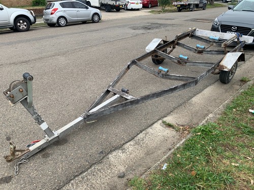 Boat Trailers, Second Hand Available from $150- $2990 Single & Tandem Many REGD. - Picture 2 of 13