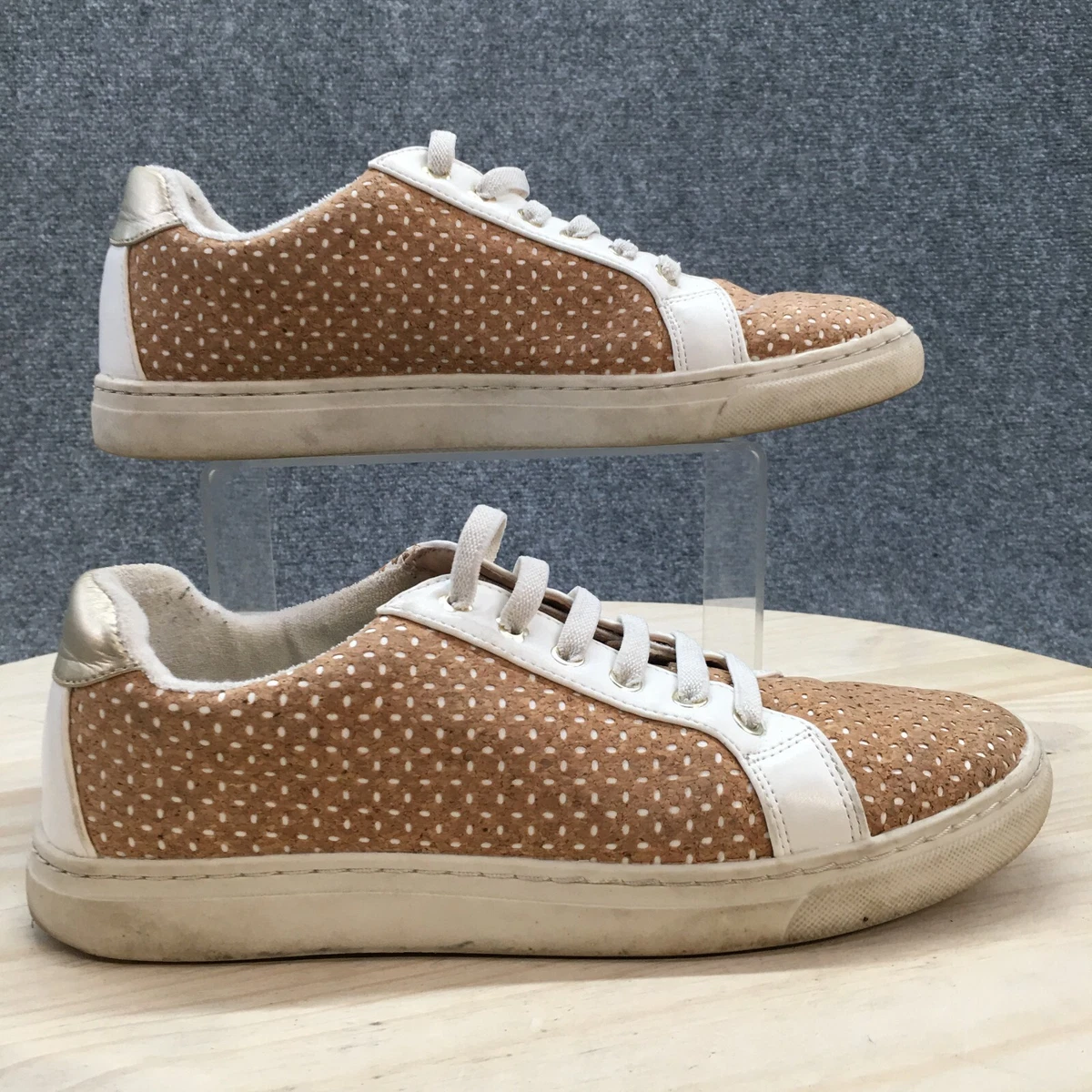 Kelly Katie Shoes Womens 9 M Lunavo Sneaker Lace Up Flats Brown