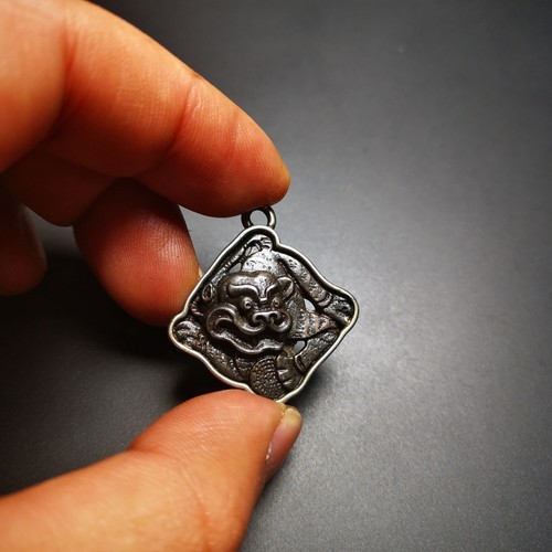 Gandhanra Antique Tibetan Buddhist Amulet Tiger Necklace of The Four Dignities - Picture 10 of 24