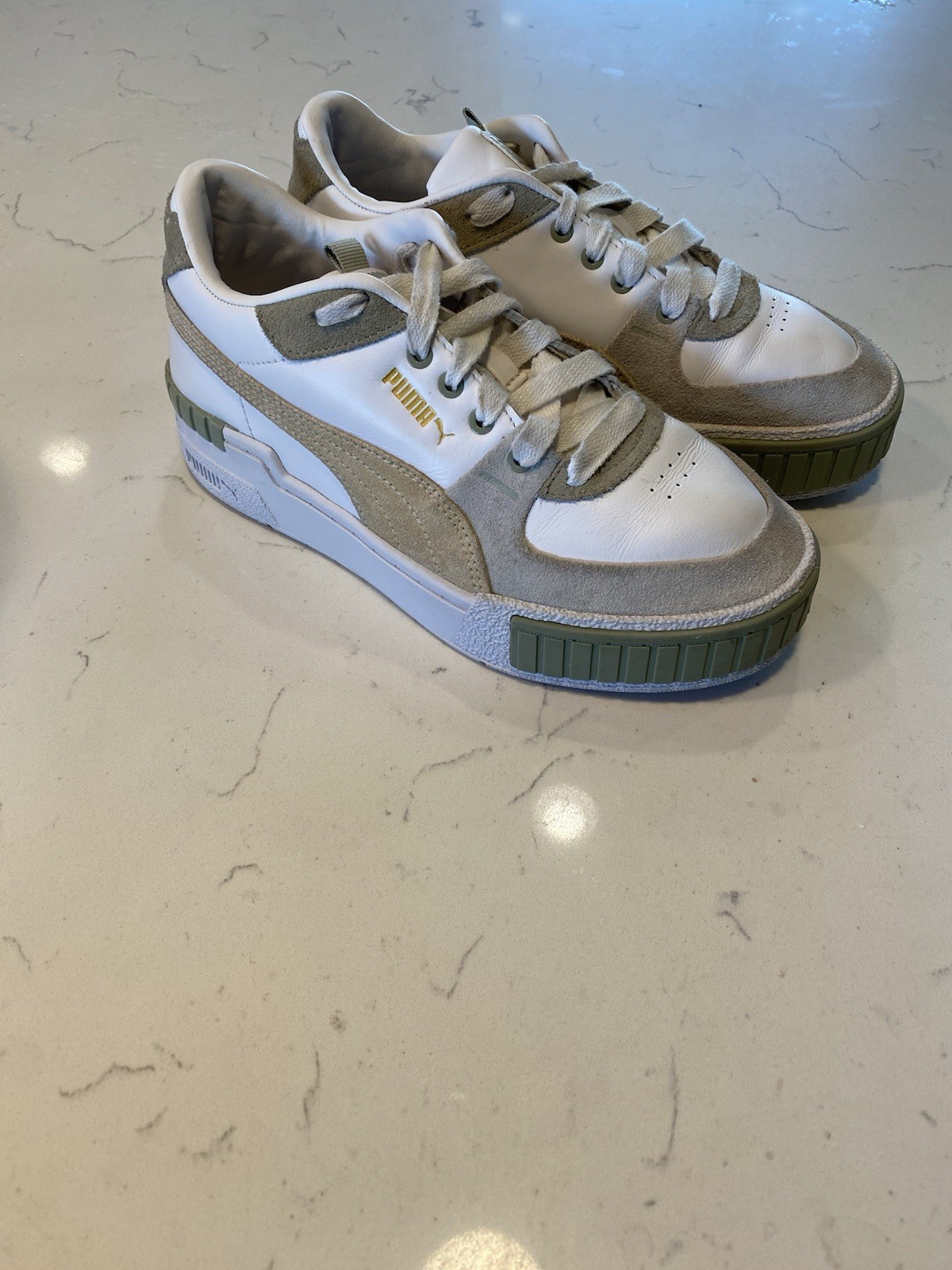 Puma Cali Sport Mix trainers Women’s Size 7 White And Sage Green