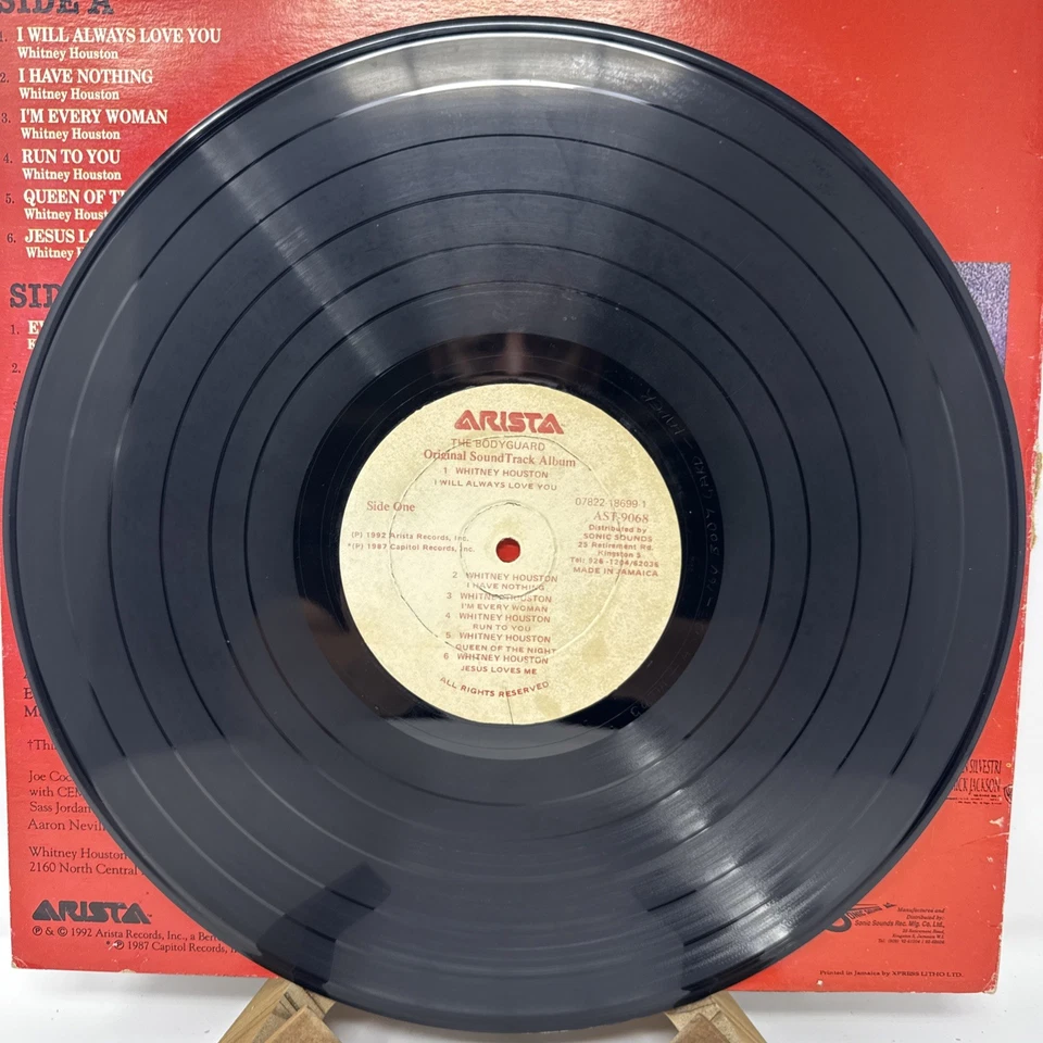 WHITNEY HOUSTON THE BODYGUARD ORIGINAL SOUNDTRACK 1992 JAMAICA  VINYL/LP AST9068 Foto 4 de 4