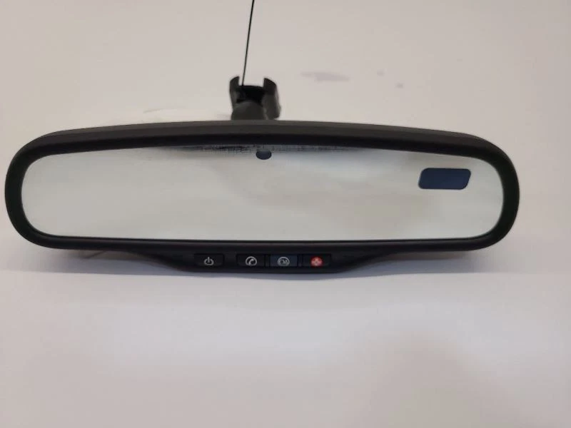 Espejo retrovisor Chevrolet Malibu 2006-12 con telemática Foto 2 de 4