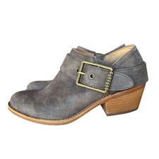Sofft AQUA Sofft Distressed Leather Buckle Booties Western H2O Resistant size 7