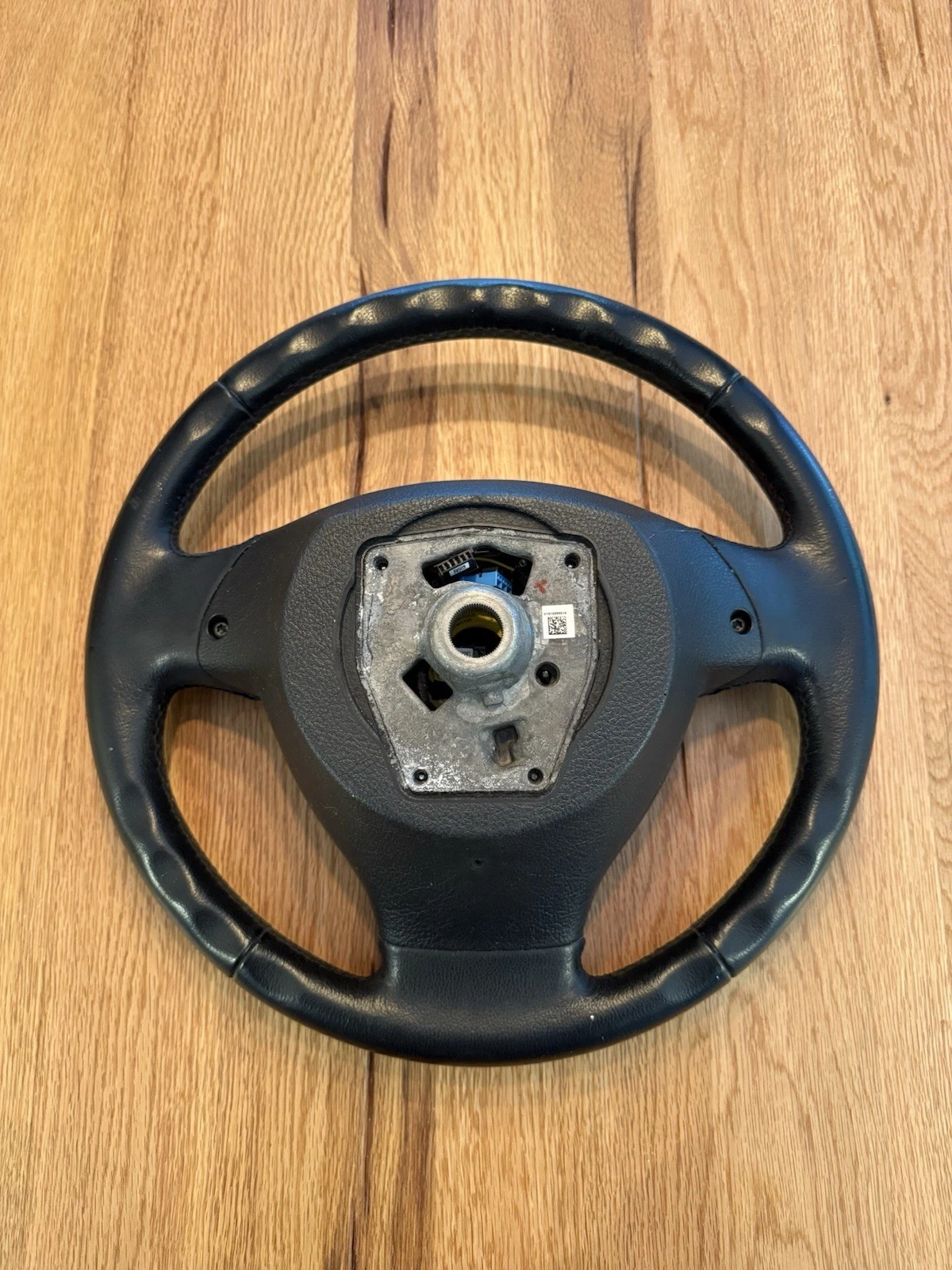 BMW 5 Series F10-F11 Steering Wheel OEM Genuine No Paddles - Used Condition 5