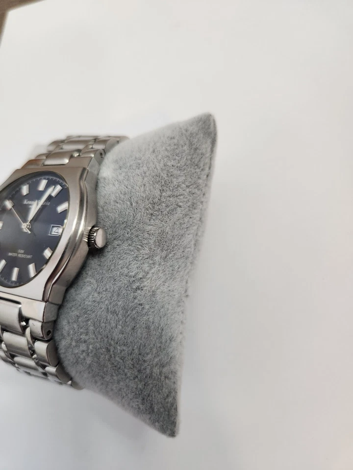 Relógio masculino Kenneth Cole KC3172. Bateria nova - Imagem 4 de 4