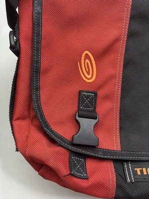 Timbuk2 Classic Messenger Travel Shoulder Crossbody Unisex Bag Red