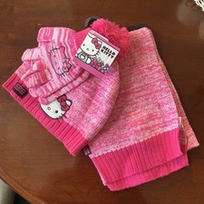 NWT Girl's 3-Pc Hello Kitty Pom-Pom Hat Scarf  Gloves Set Pink