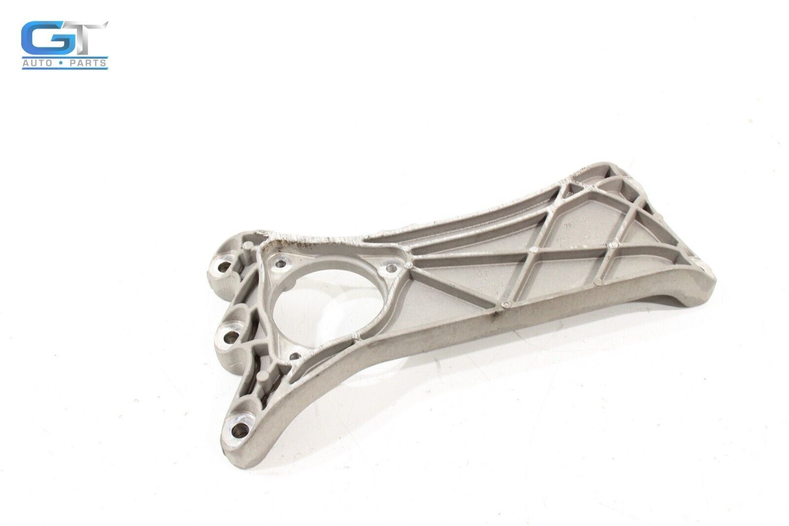 2014 - 2020 MASERATI GHIBLI AUTO TRANSMISSION GEARBOX MOUNT BRACKET OEM