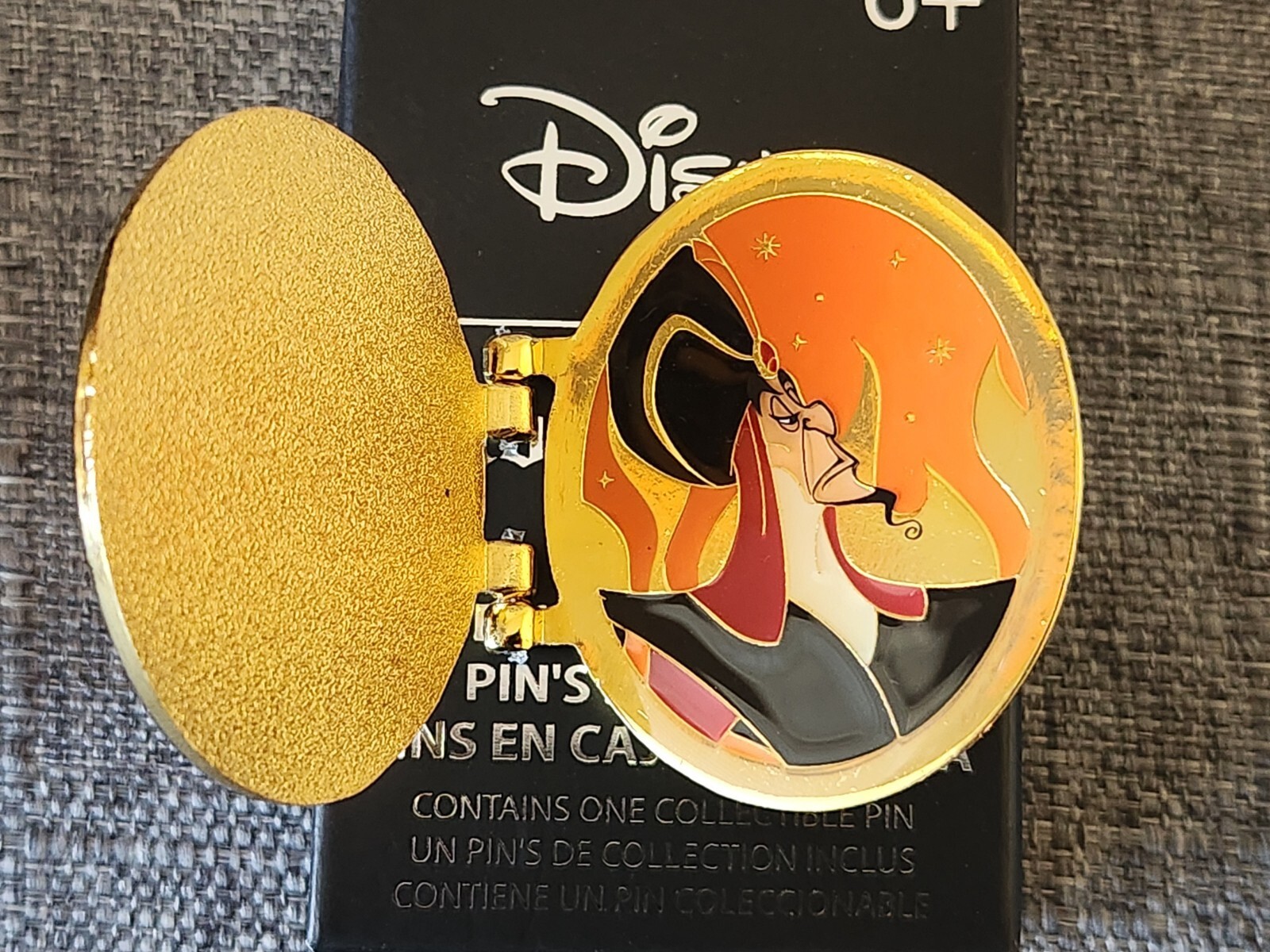 Loungefly Disney Villains Locket Portrait Hinged Blind Box Pin - Jafar - Aladdin