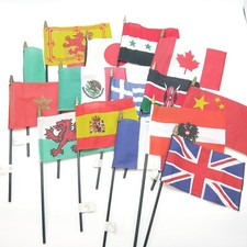 Flags of the World Lot 15 Tabletop Countries International School Teacher Educ