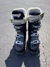 ROSSIGNOL KORA 70 SKI BOOTS WOMEN SIZE 26.5/ 9.5