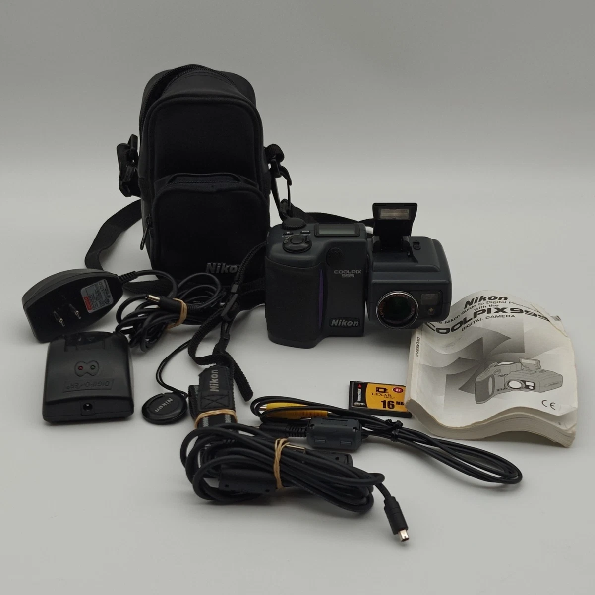 Nikon COOLPIX 995 Digital Cameras for Sale | Shop New & Used