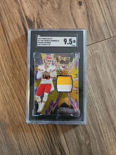 2023 Panini Select SP-PMA Patrick Mahomes II  Gold Prizm 2/10