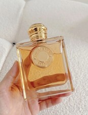 Burberry Goddess 100ml Perfume Spray for Women – New & Sealed in Box