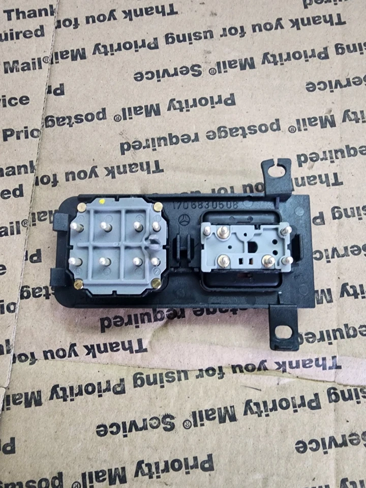 Interruptor de espejo retrovisor de control de techo superior convertible Mercedes R170 SLK230 SLK320 97-04 OEM Foto 4 de 4