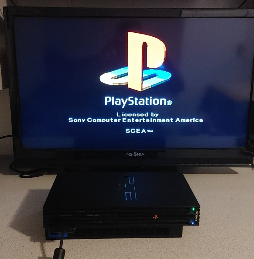 Sony PlayStation 2  PS2 Fat  Console, Controller 64 MB Memory Card, Cords Bundle