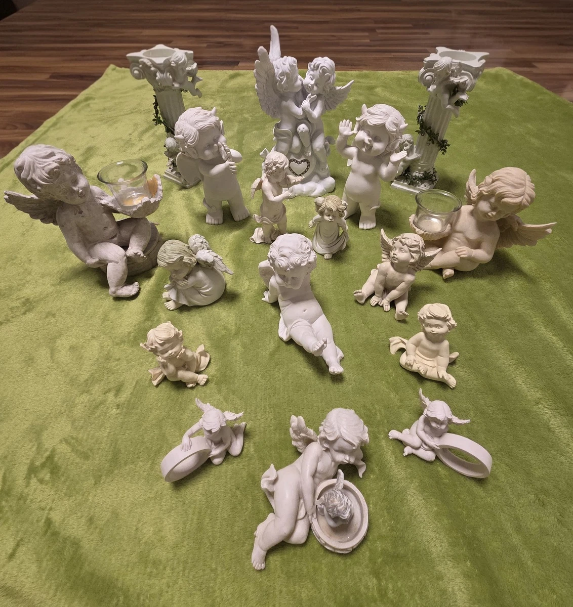 Weiße Dekofiguren, -skulpturen & -statuen aus Keramik mit dem Thema Engel online kaufen