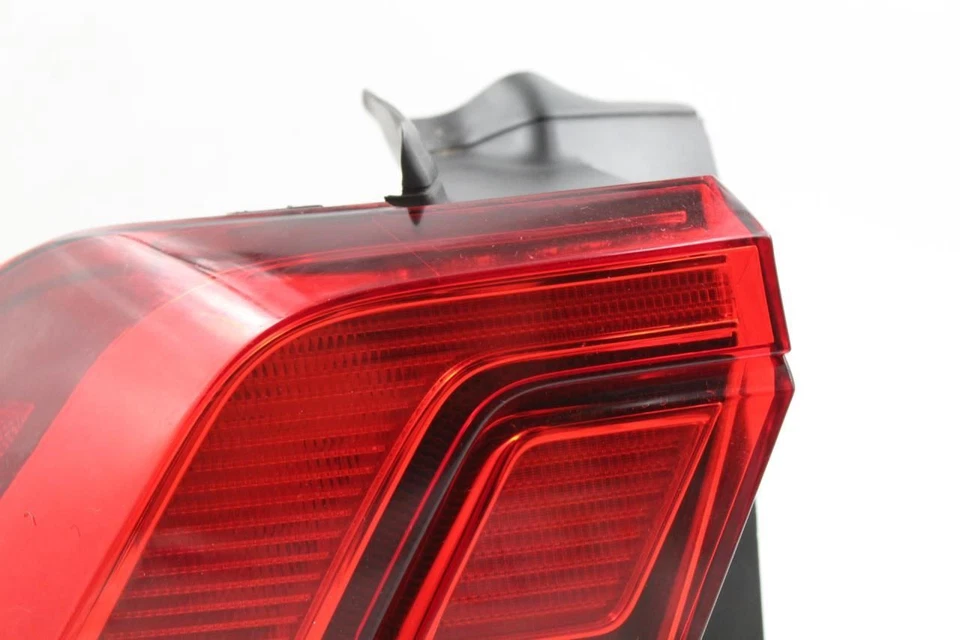 Left Driver Tail Light Quarter Mounted Fits 2018-23 VOLKSWAGEN TIGUAN OEM #33961 - Image 2 of 4