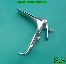 4 GRAVES VAGINAL SPECULUMS LARGE SURGICAL INSTRUMENTS