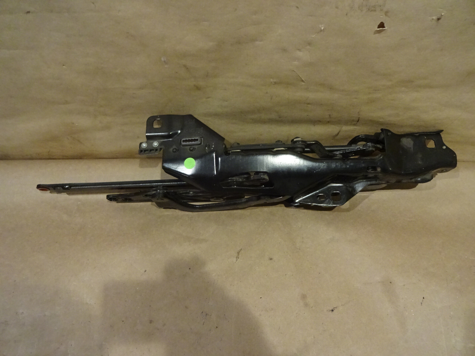 Ferrari California - Part Of LH Rear Roof  Kinematic /Hinge  P/N 86545800