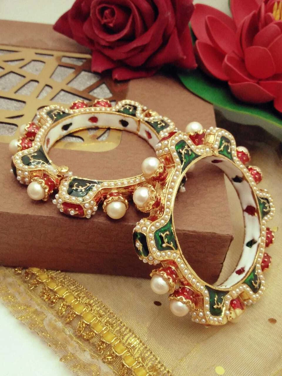 VALENTINO Bracciale indiano Bollywood tono oro pietre artificiali donna ragazza braccialetto gioielli