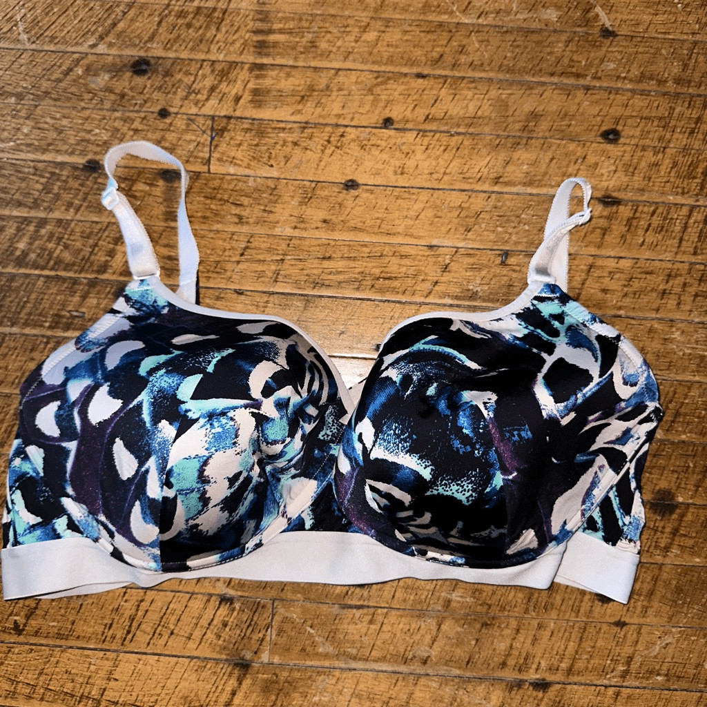 Torrid Curve black floral 42C full figure wireless bra