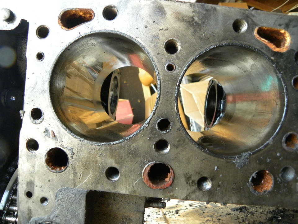 1961 Mercedes Benz Ponton 190Db 190D OM621 Engine Block Cylinder Crankcase Case  - Image 2 of 4