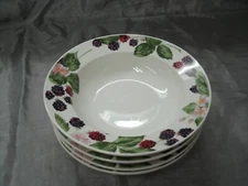 Vtg Tienshan RASPBERRY SOCIAL Set of 4~8+" Rim Soup Cereal Bowls Stoneware GUC 1