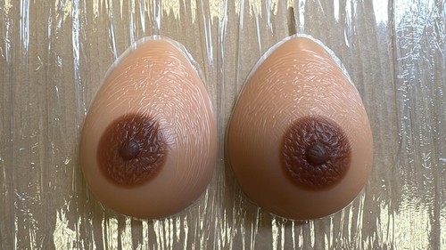 Silikonbrust bildet Brustprothese | 600 g | Sonnenbräune - Bild 1 von 3