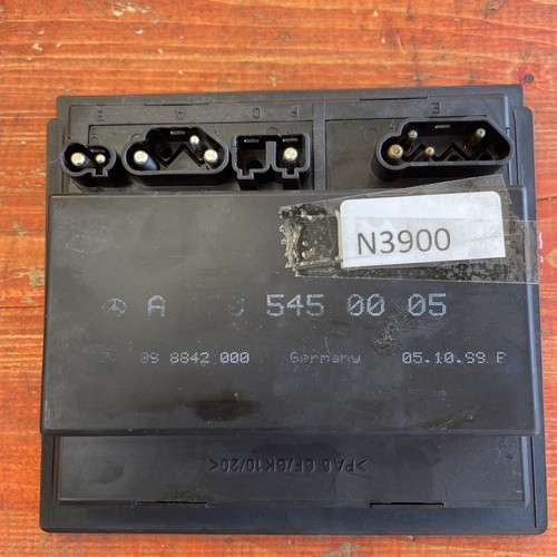 Mercedes SLK 230 Relaissteuergerät Klima Kältekompressor A2105450005 N3900