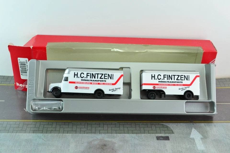 Caminhão móvel Herpa 145978 temporizador antigo Mercedes L311 FINTZEN escala 1:87 HO - Imagem 2 de 3