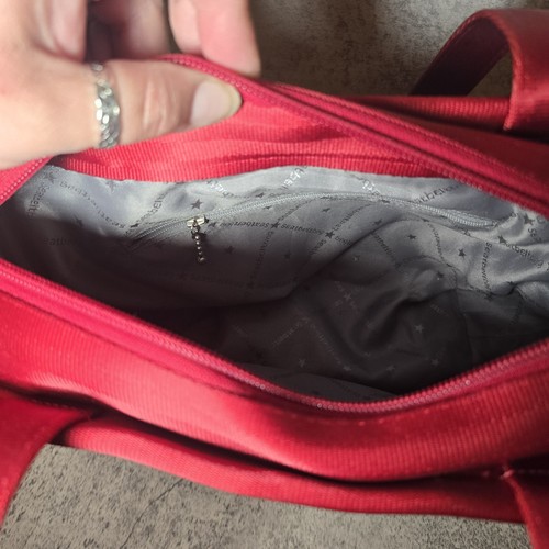 Harveys Original RED Seatbelt Shoulder Bag Handbag Purse Tote Ruby Red EUC - Picture 11 of 14
