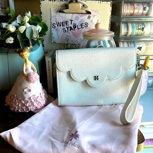 Aura Estelle Cloud snow angel clutch with detachable wristlet-image