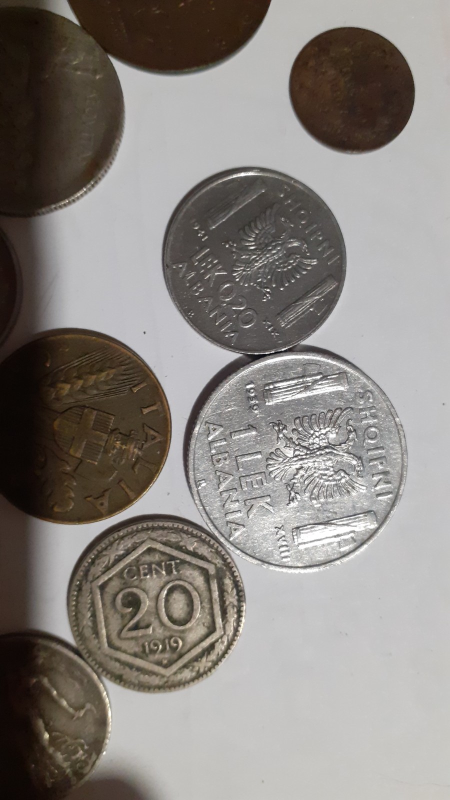 Kingdom of Italy - V.E. III Lot 19 Highlighted Coins0.20/1 Lek 5 Cent.prora 18