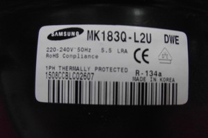 Amerikanische Kühl-Gefrierkombination DAEWOO FRS-U20DAI KOMPRESSOR