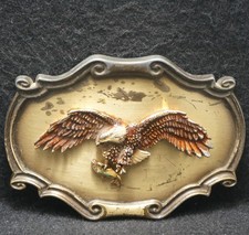 XE13110 VINTAGE 1978 BALD EAGLE FLYING BIRD AMINAL ARTWORK MENS BELT BUCKLE