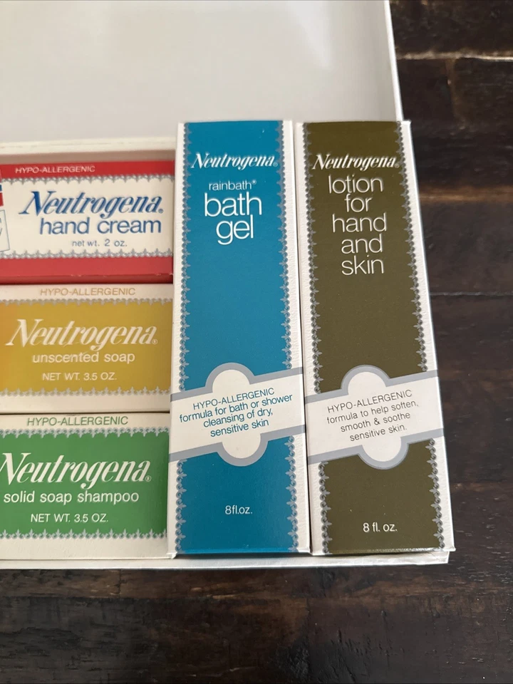 Vtg Neutrogena Soaps Set Of 7 NOS 1976 HTF Advertising Collectible Movie Prop - Image 4 of 4