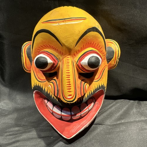 SHIPS FREE Carved Painted Wood Handmade Sri Lankan Raksha Kula Mask Spirit Demon