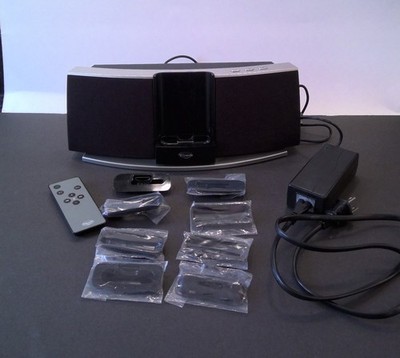 Klipsch iGroove SXT iPod Speaker System - Black With Remote And iPod Adapters (8