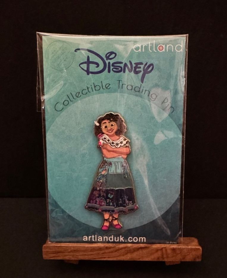 Disney Artland Encanto Mirabel Madrigal 3" Pin - LE 250