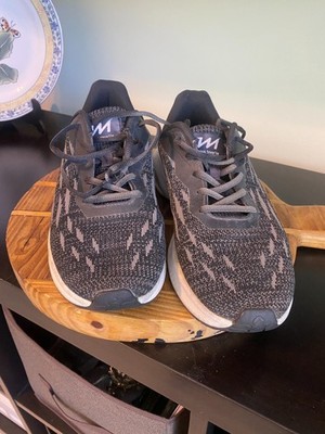 Nikie wna step up shoes, size 8.5