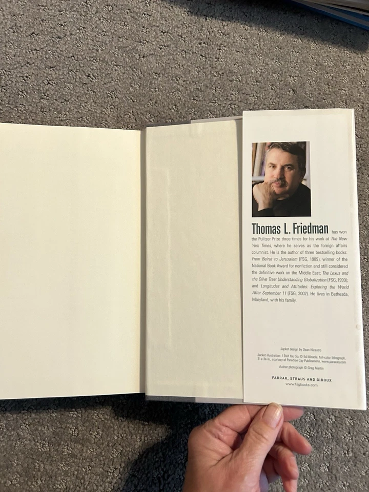 The World Is Flat : A Brief History of the Twenty-First Century by Thomas L.... - Image 4 of 4