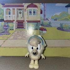 Bluey Friend JUDO Chow Chow White Dog Fancy Hair Replacement Figure Blue NEW