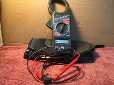 Cen-Tech DT-266 Digital Clamp Meter + Carrying Case