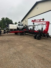 2020 White 9924VE Planter 24 Rows 30