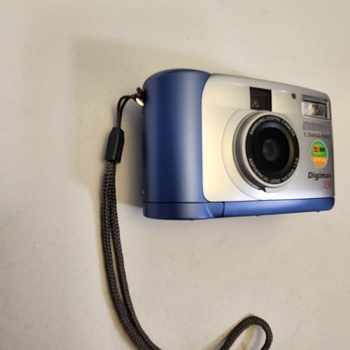 VINTAGE SAMSUNG DIGIMAX 130 1.3MP WITH CHARGER AND BOX LIKE NEW - Picture 3 of 16
