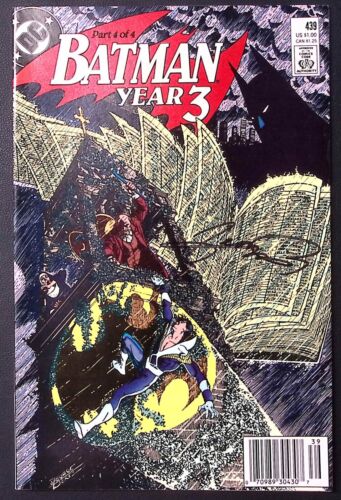1989 BATMAN YEAR 3 PT 4 OF 4 #439 DC COMICS AUTOGRAPHED BY GEORGE PEREZ!  Z2396 - Picture 1 of 3